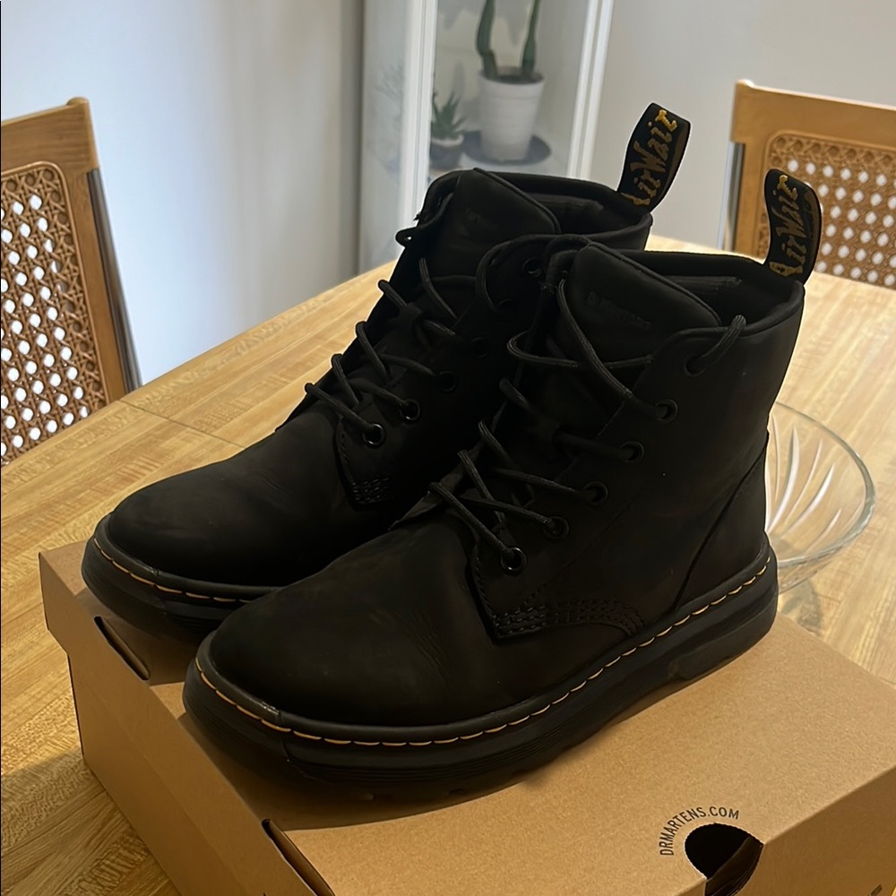 Dr. Martens Crewson Black Chukka Boots size UK 6